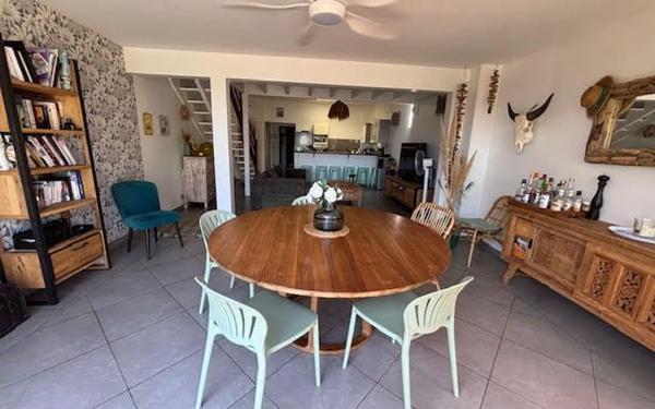 Maison à louer    4 pièces •  Sainte-Anne