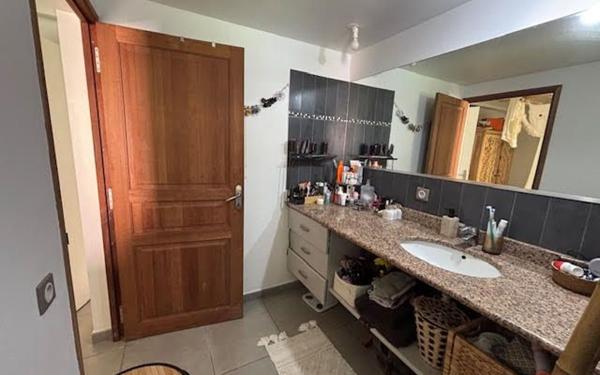 Maison à louer    4 pièces •  Sainte-Anne