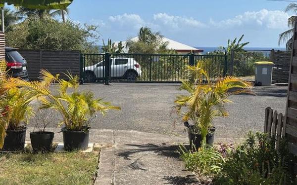 Maison à louer    4 pièces •  Sainte-Anne