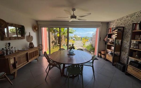 Maison à louer    4 pièces •  Sainte-Anne