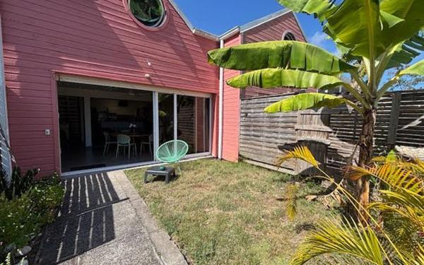 Maison à louer    4 pièces •  Sainte-Anne