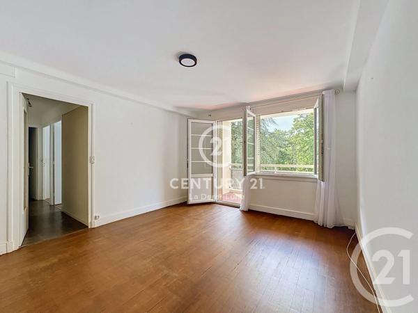Appartement T3 à vendre  3 pièces - 56,68 m 2   LYON  - 69009