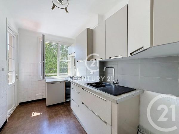 Appartement T3 à vendre  3 pièces - 56,68 m 2   LYON  - 69009