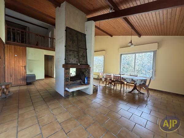 Vente maison Pons : 186 900 € - AJP Immobilier Pons