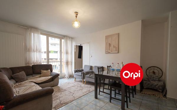 Appartement à vendre    4 pièces • 65,26 m2 Saint-Priest