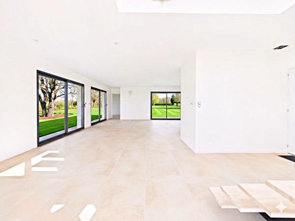 Magnifique Contemporaine Neuve T5 Frais de Notaires Réduits!!!