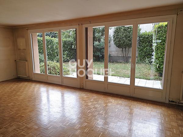 MAISON TYPE 7 SUR 3 NIVEAUX 140 M² GARAGE JARDIN 200 M² BAS DES COTEAUX DE PECH DAVID