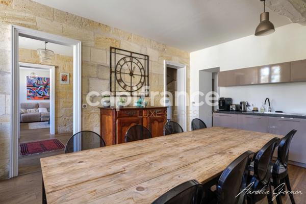 Propriété de 350m2 : Maison de prestige + 2 logements indépendants