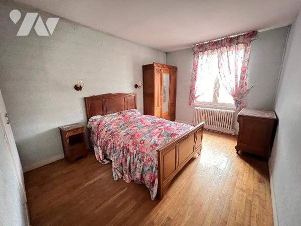 A VENDRE maison à BLERANCOURT avec jardin.