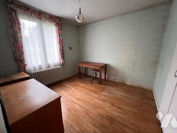 A VENDRE maison à BLERANCOURT avec jardin.