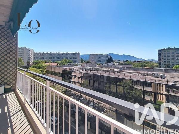 Appartement à vendre 5 pièces 101,04 m² Marseille 8