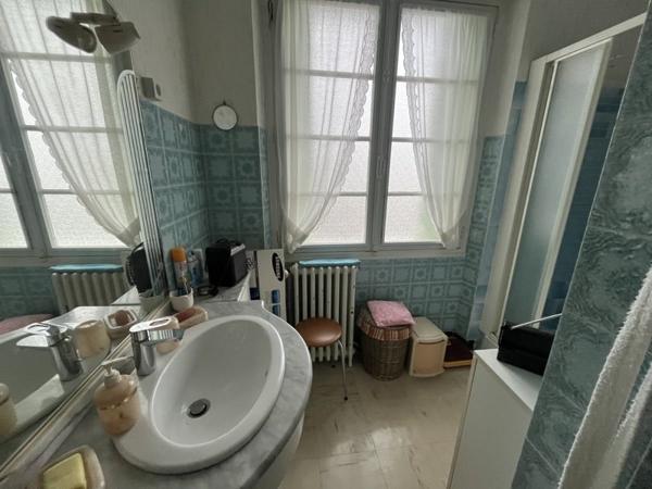 Maison à vendre |                                       Thiviers |                                        5 pièces  |  107 m²
