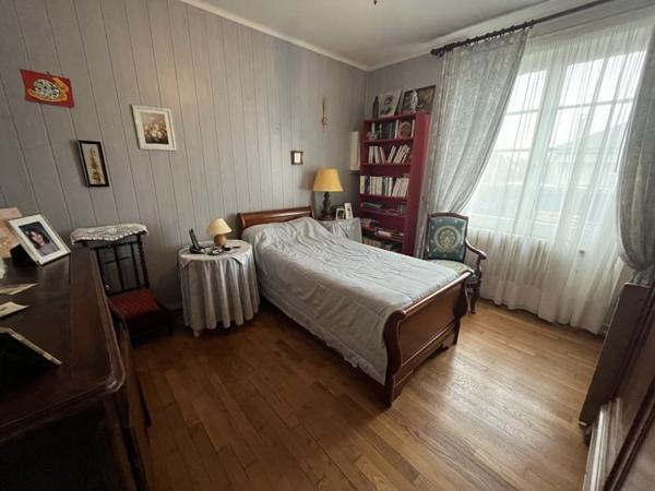 Maison à vendre |                                       Thiviers |                                        5 pièces  |  107 m²