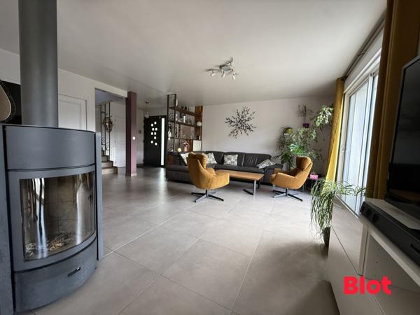 Maison 4 pièce(s)