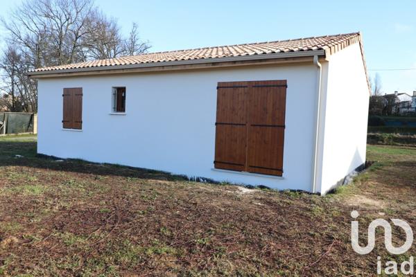 Maison à vendre 1 pièce 75 m² Montguyon