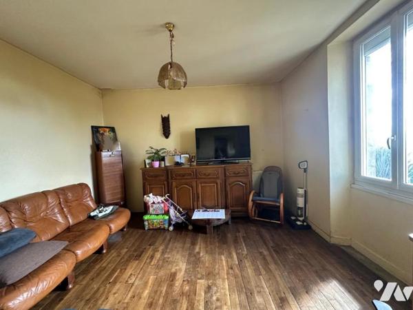 A VENDRE Maison en pierre située à 3 km de Rohan 