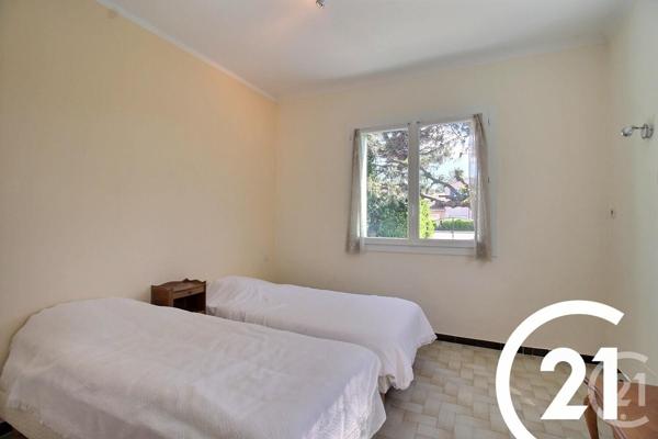 Maison à vendre  7 pièces - 175 m2 CHEVAL BLANC - 84