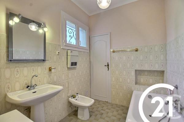 Maison à vendre  7 pièces - 175 m2 CHEVAL BLANC - 84