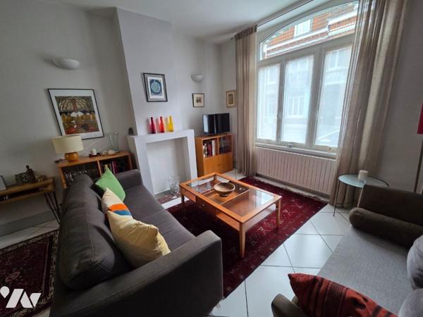 Maison avec jardin idéalement située au Canon d’Or