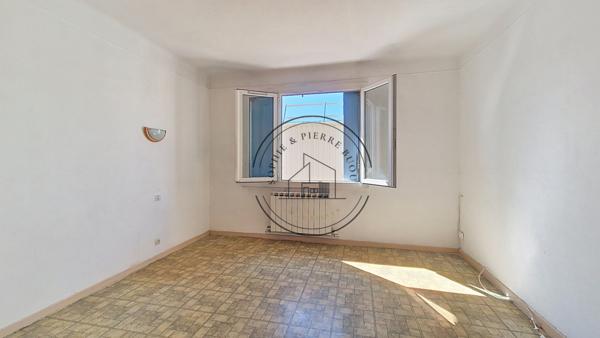 Cavaillon (84300) Appartement T3 + garage – Centre-ville de Cavaillon