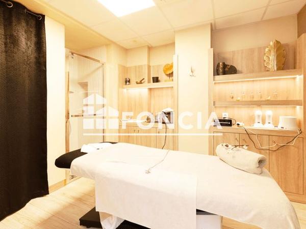 À vendre Local commercial 219.32 m² - Mont-de-marsan 40000