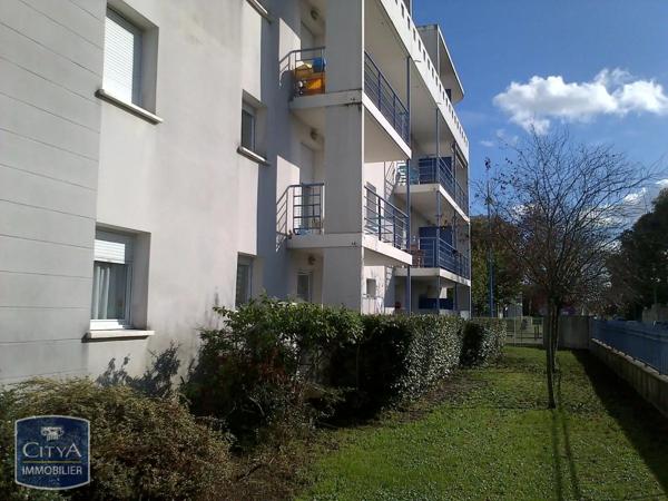 Appartement à louer 3 pièces 64.95m² Bègles (33130)