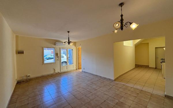Appartement à louer    3 pièces • 59,03 m2 Marguerittes