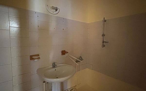 Appartement à louer    3 pièces • 59,03 m2 Marguerittes