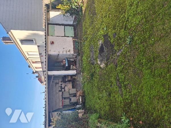 Une maison à usage d'habitation