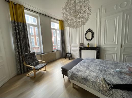 Lille République - Maison de maître avec extérieur à vendre Lille Saint Michel / Republique