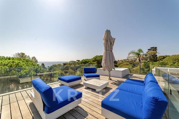 Prestigieuse villa d'architecte vue mer