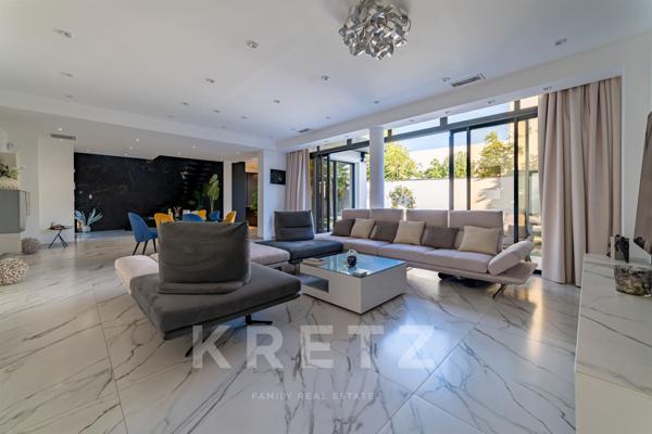 Villa contemporaine en bord de mer