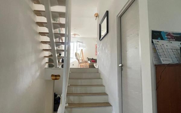 Maison à vendre    7 pièces • 170 m2 Nîmes