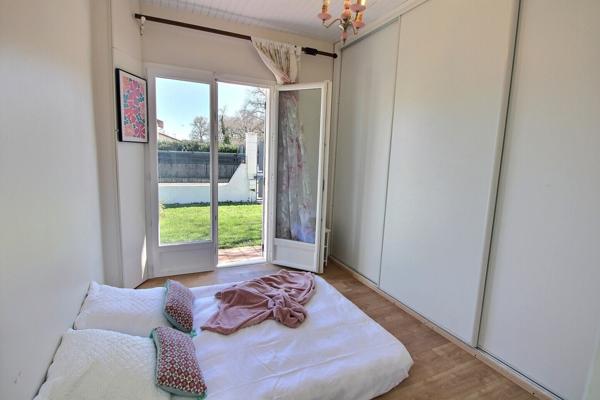 Maison plain-pied 113 m² – DPE performant – piscine – terrain 830 m² 395 000 €