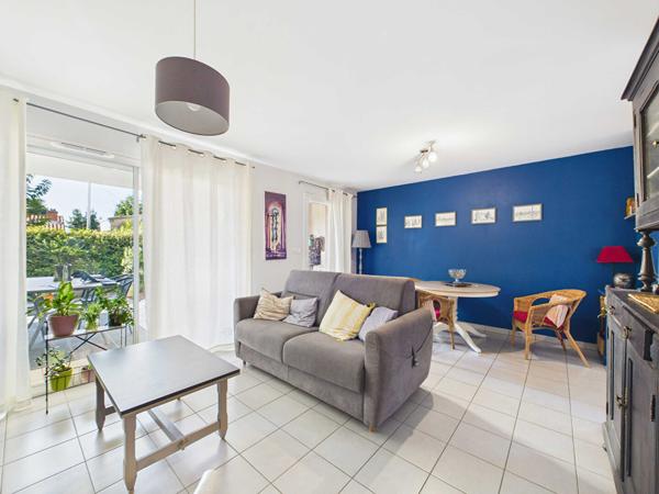 À VENDRE ! T2 avec terrasse & jardin privatif dans résidence récente et sécurisée