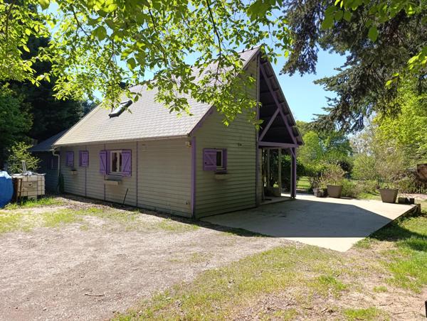 Propriété avec étang - 15975m²