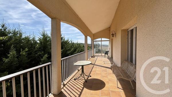 Maison à vendre  8 pièces - 221 m 2   LAUTREC  - 81