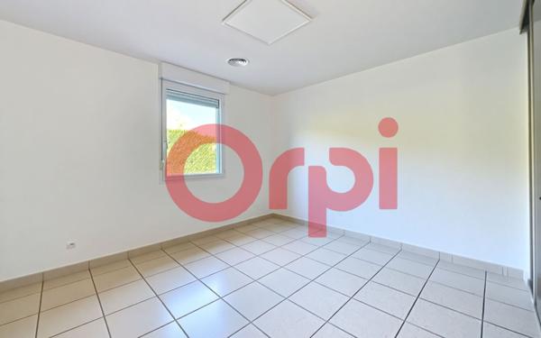 Maison à vendre    5 pièces •  Pia