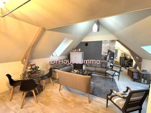 Maison à vendre 10 pièces de 220 m²