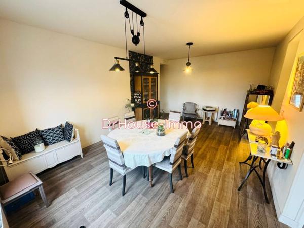 Maison à vendre 10 pièces de 220 m²