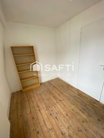 Maison habitable de plein pied, 2 chambres, cour fleurie