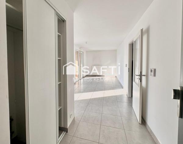 T3 LUMINEUX 2017 - BEAU BALCON - GARAGE - CELLIER