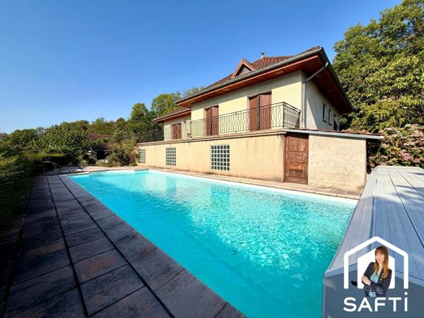 Maison familiale avec piscine, grand sous-sol et terrain arboré avec vue sur le Vercors