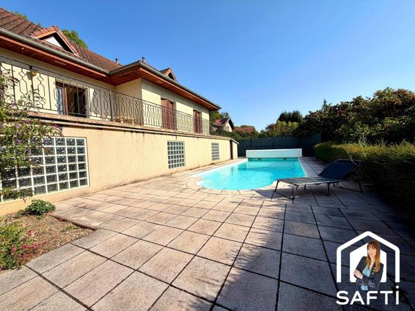 Maison familiale avec piscine, grand sous-sol et terrain arboré avec vue sur le Vercors
