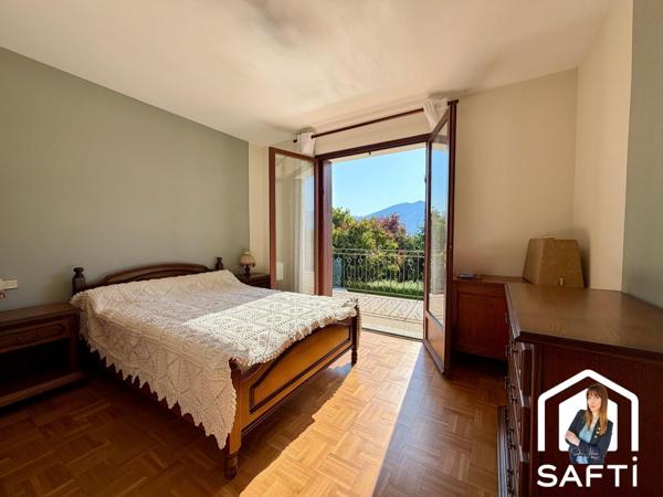 Maison familiale avec piscine, grand sous-sol et terrain arboré avec vue sur le Vercors
