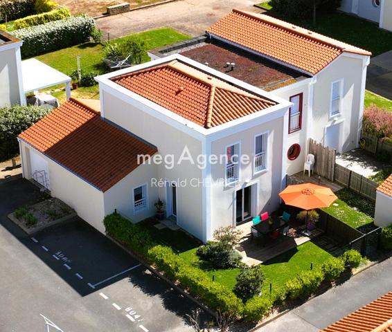Maison à SAINT-GILLES-CROIX-DE-VIE, 85800 - 4 pièces 80m²