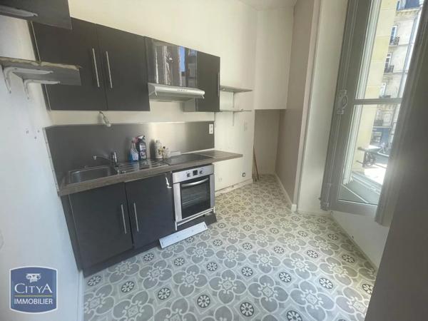 Appartement à louer 1 pièce 40.2m²