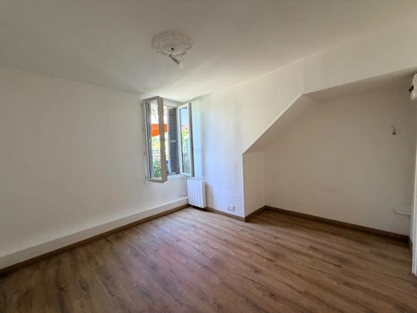 DIJON PROCHE FACS T2 DE 31 M2