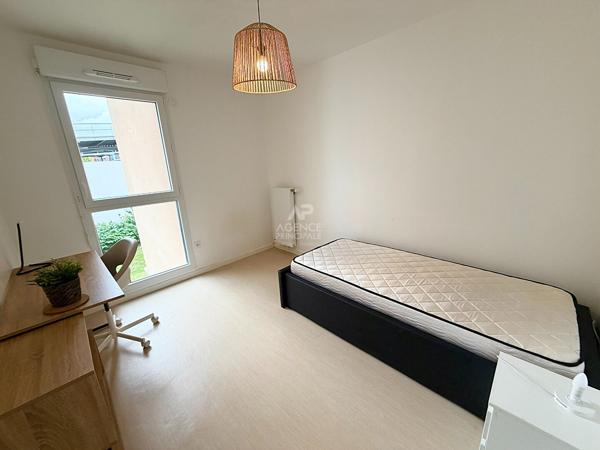 Appartement Cergy 4 pièce(s) 77 m2 337 000 € **  - Référence  2302