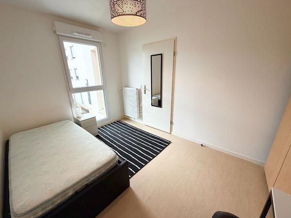 Appartement Cergy 4 pièce(s) 77 m2 337 000 € **  - Référence  2302